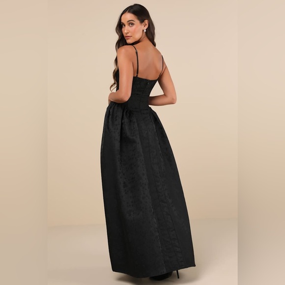 LULU’S GORGEOUS EXTRAVAGANCE FLORAL JACQUARD MAXI DRESS - Picture 2 of 14